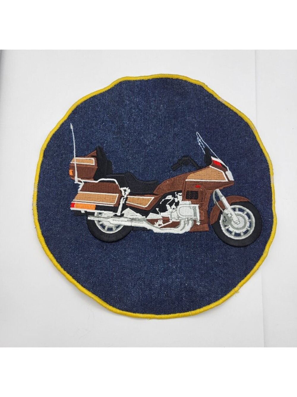 Fabulous Large embroidered Honda Gold Wing Motorcycle Denim Jacket Patch Decor